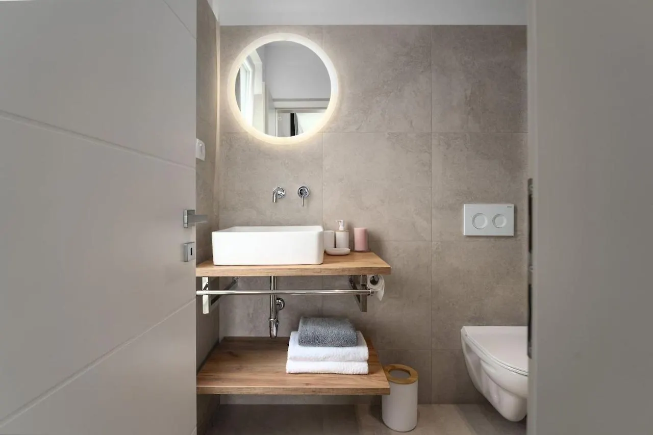 Modern Villa Venta With Jacuzzi And Pool In Buje Krasica