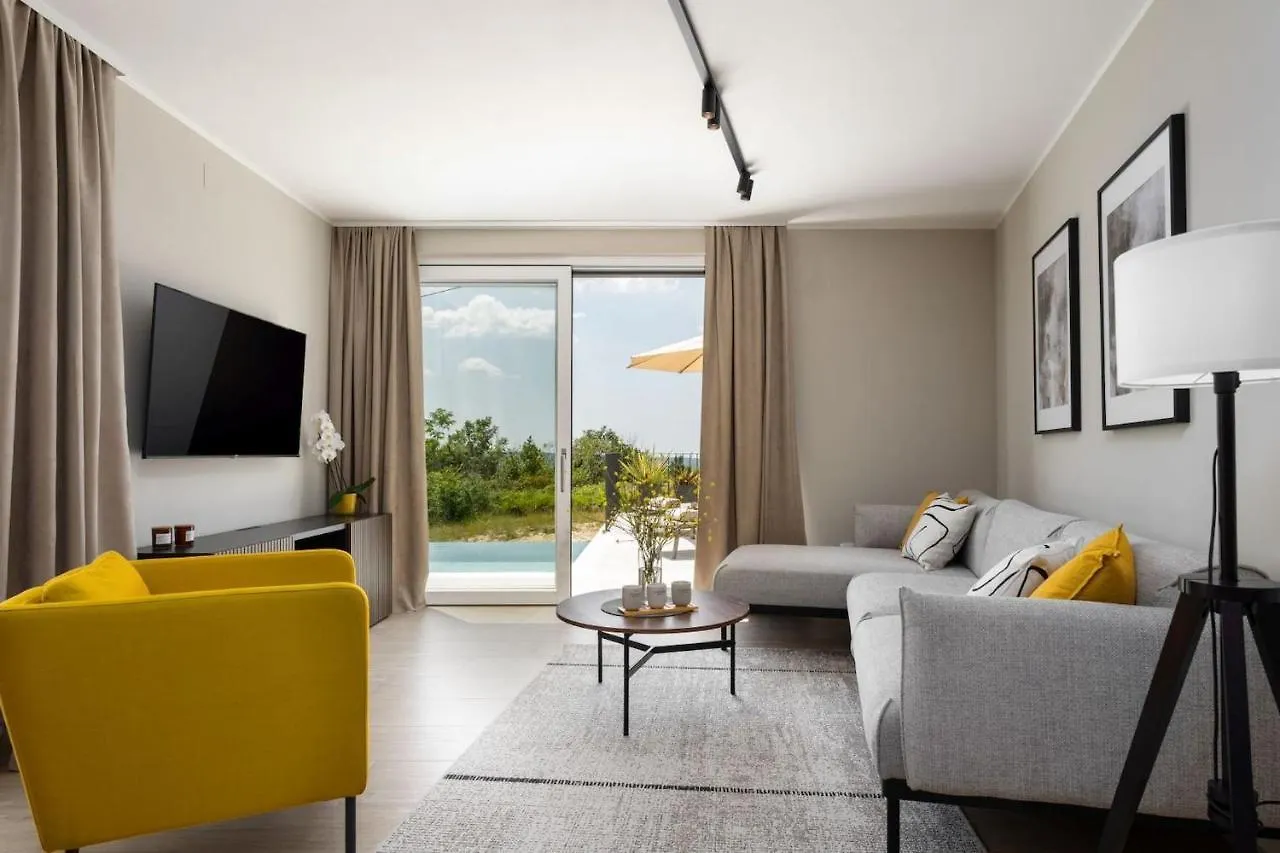 Modern Villa Venta With Jacuzzi And Pool In Buje Krasica